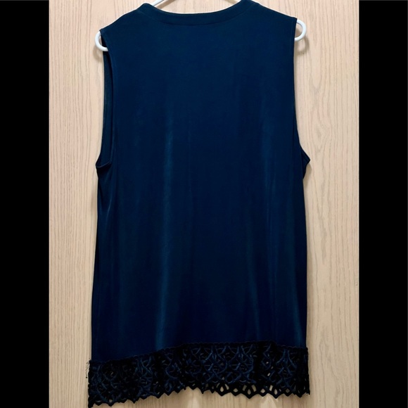 Navy VEST - Picture 3 of 3